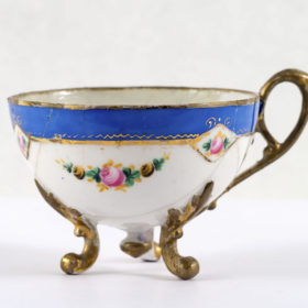 Чашка чайная. 1830-е-нач.1840-х. Фарфор